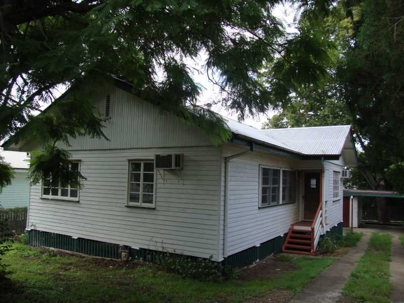 41 Samford Road, Leichhardt QLD 4305