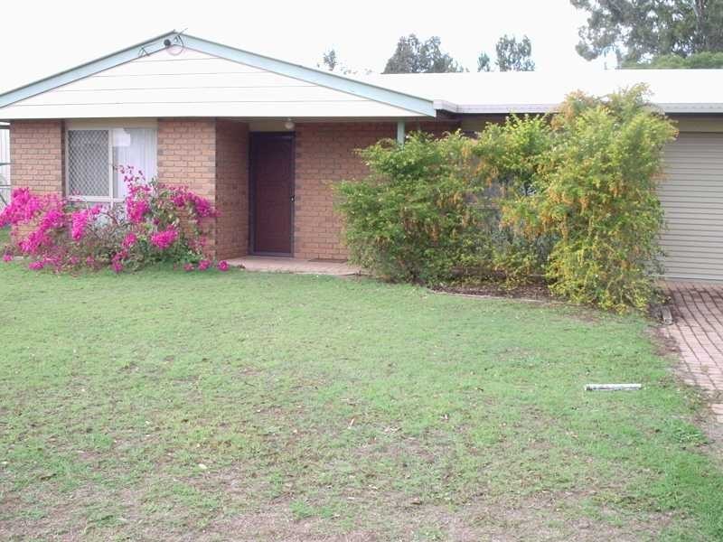62 Collins Street, Brassall QLD 4305