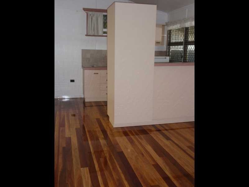 43 Grange Road, Eastern Heights QLD 4305