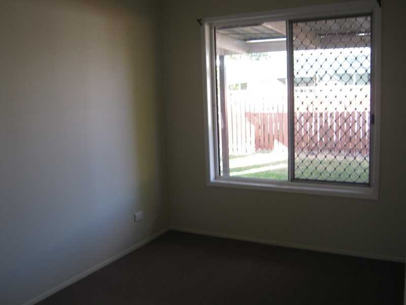 35 Selwyn Street, North Booval QLD 4304