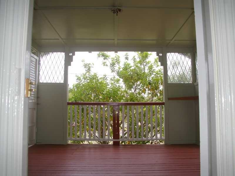 21 Thurso Street, North Booval QLD 4304
