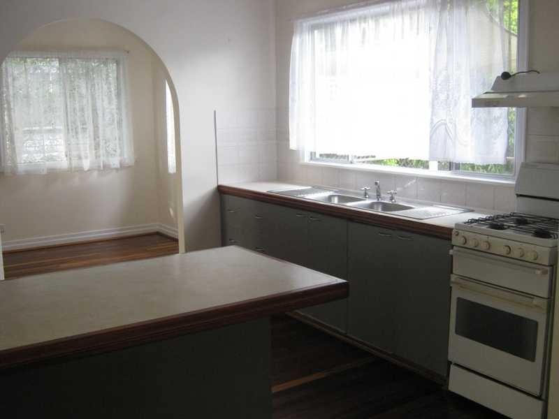 71 Bergin Street, North Booval QLD 4304