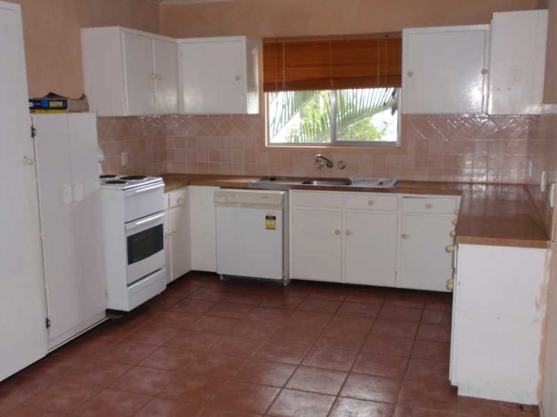 20 Jellicoe Street, Brassall QLD 4305