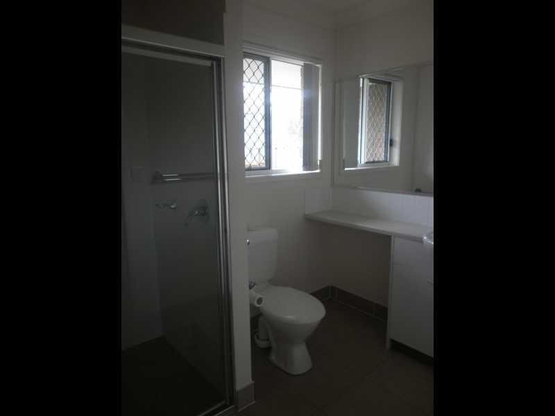 Unit 2/5 Judith Street, Flinders View QLD 4305
