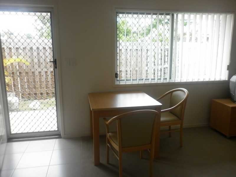 Unit 2/5 Judith Street, Flinders View QLD 4305
