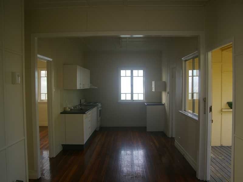 7 Gladstone Road, Sadliers Crossing QLD 4305