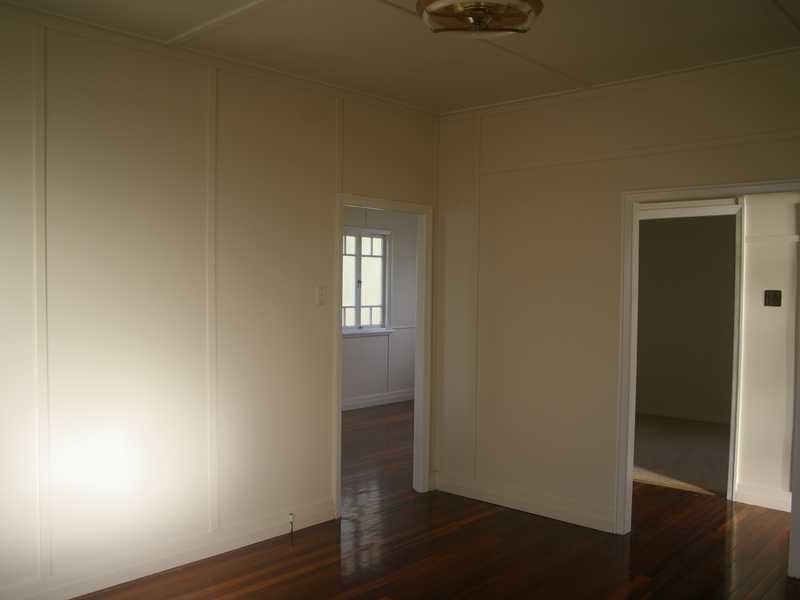 7 Gladstone Road, Sadliers Crossing QLD 4305