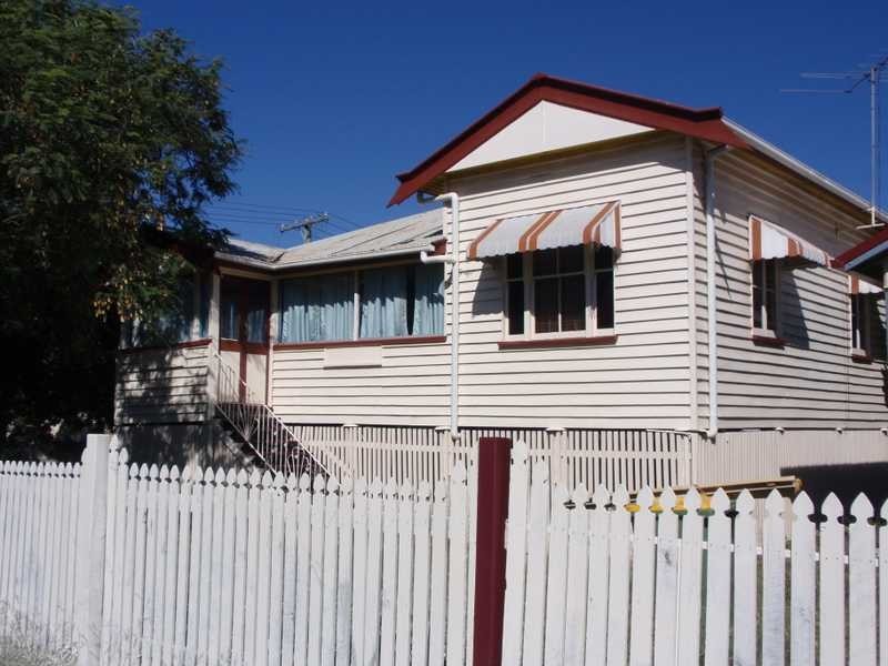 15 Chubb Street, One Mile QLD 4305