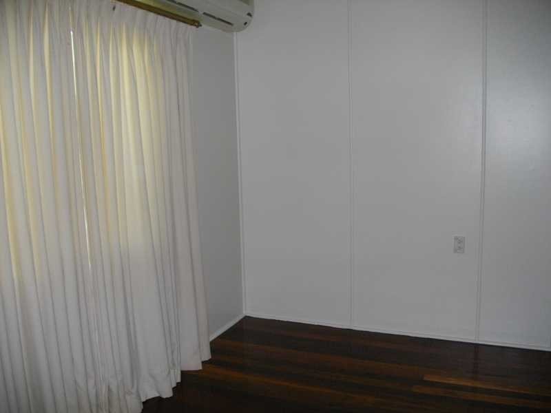 38 Cranes Road, North Ipswich QLD 4305