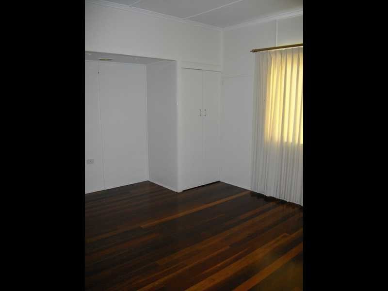 38 Cranes Road, North Ipswich QLD 4305