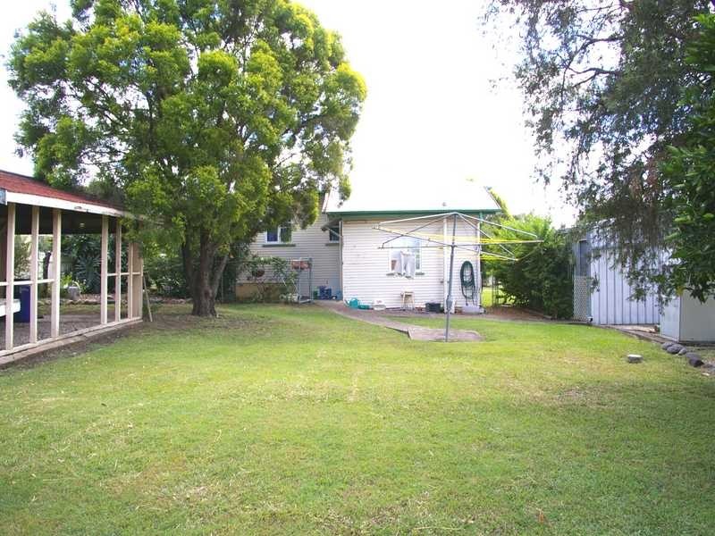 25 Idolwood Street, Eastern Heights QLD 4305