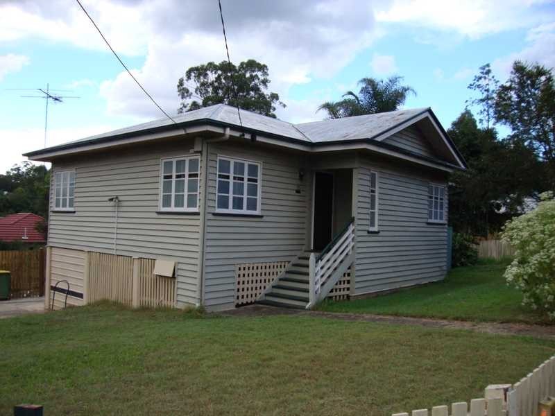 35 Ferret Street, Sadliers Crossing QLD 4305