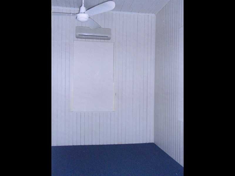 4 Simpson Street, North Ipswich QLD 4305