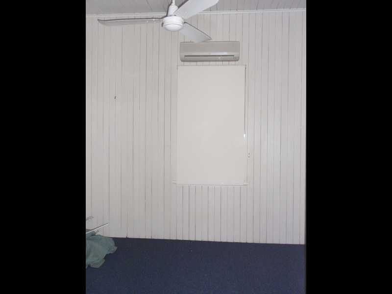 4 Simpson Street, North Ipswich QLD 4305