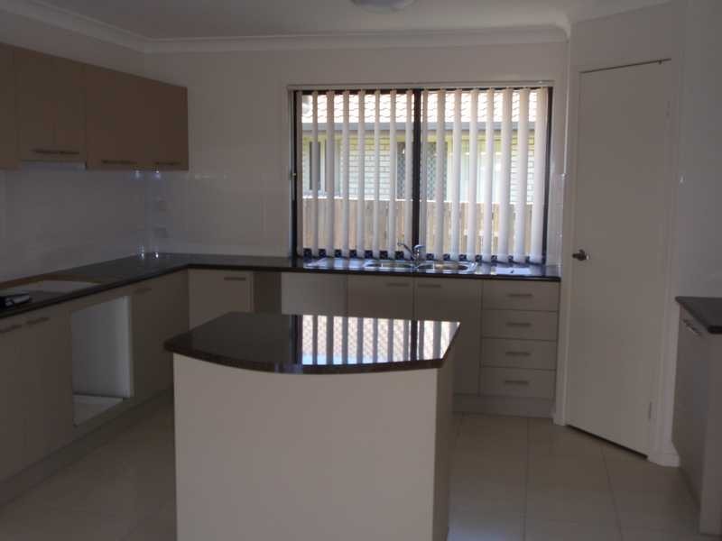 18 Nixon Street, North Booval QLD 4304