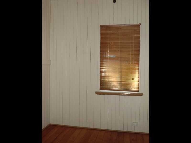 249 South Station Road, Raceview QLD 4305