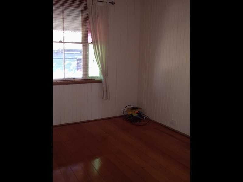 249 South Station Road, Raceview QLD 4305