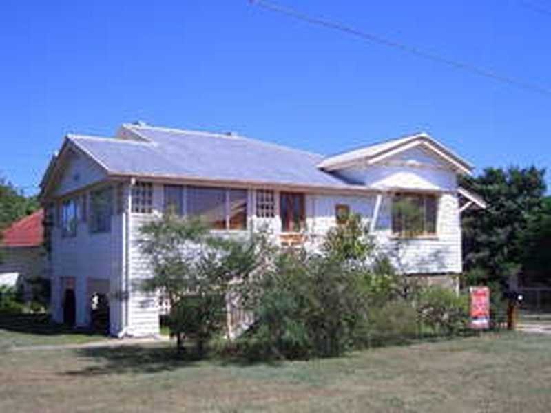 13 Coolibah Street, Silkstone QLD 4304