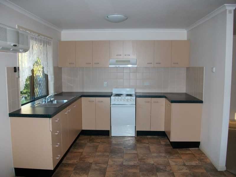 Unit 2/2 Palm Avenue, Raceview QLD 4305