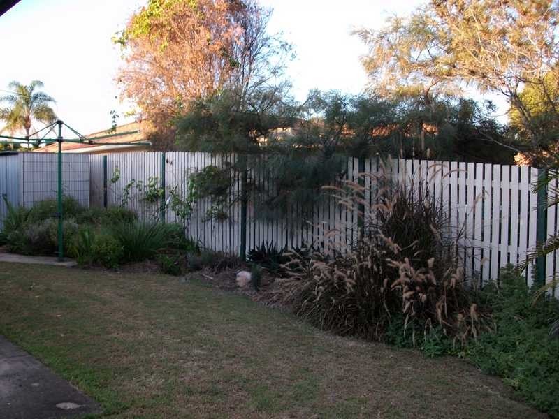 Unit 2/2 Palm Avenue, Raceview QLD 4305