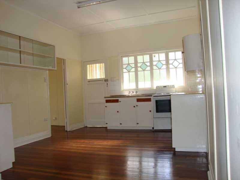 23 Hooper Street, West Ipswich QLD 4305