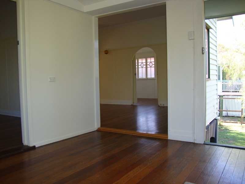 23 Hooper Street, West Ipswich QLD 4305