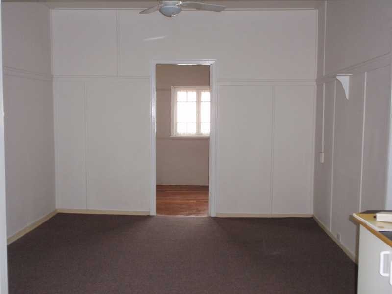 22 Canning Street, North Ipswich QLD 4305