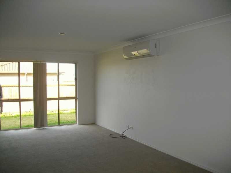 12 Heit Court, North Booval QLD 4304