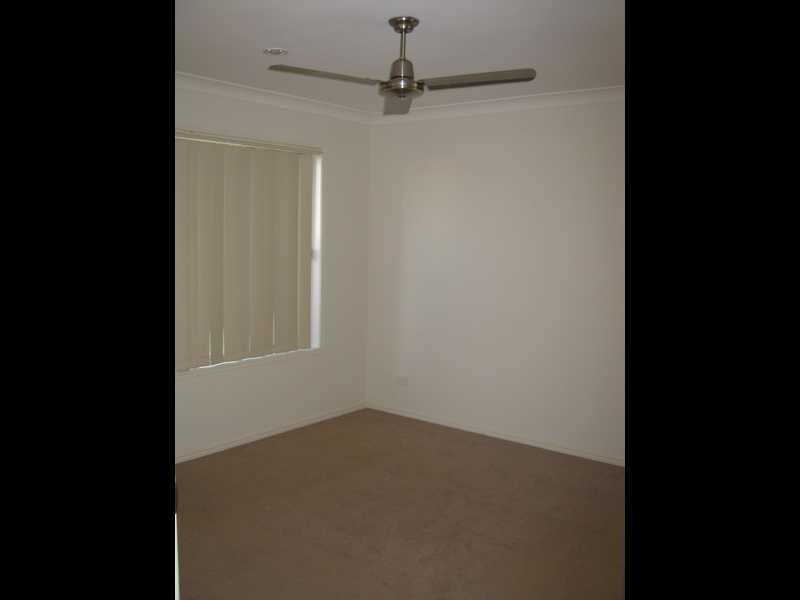 12 Heit Court, North Booval QLD 4304