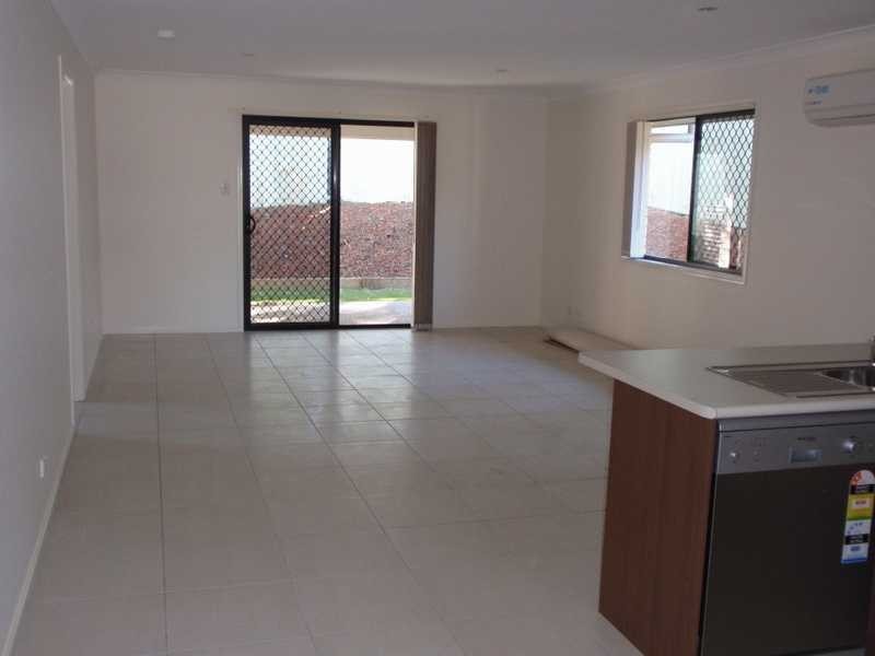 52 Tranquillity Circle, Brassall QLD 4305