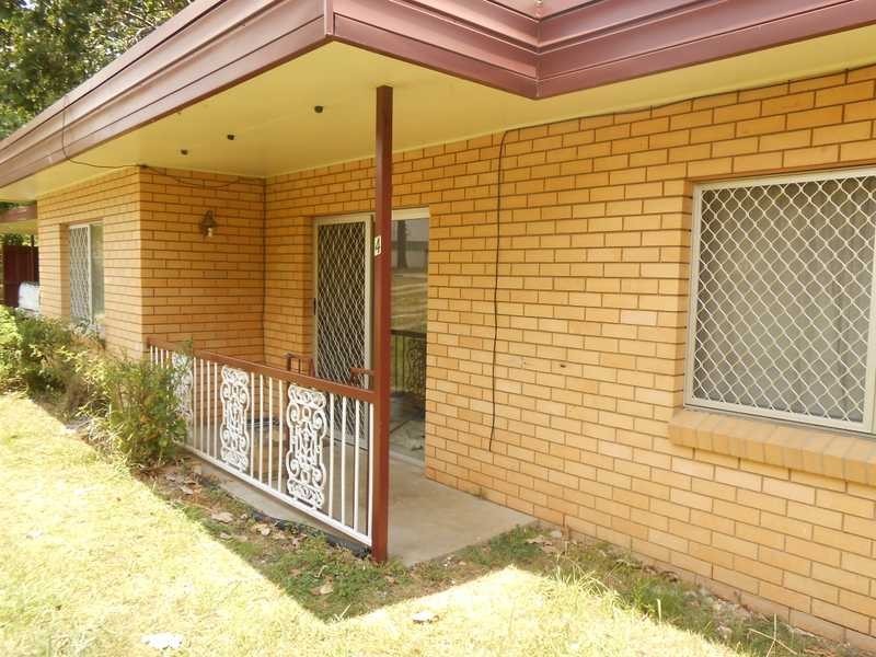 Unit 4/27 Salisbury Road, Ipswich QLD 4305