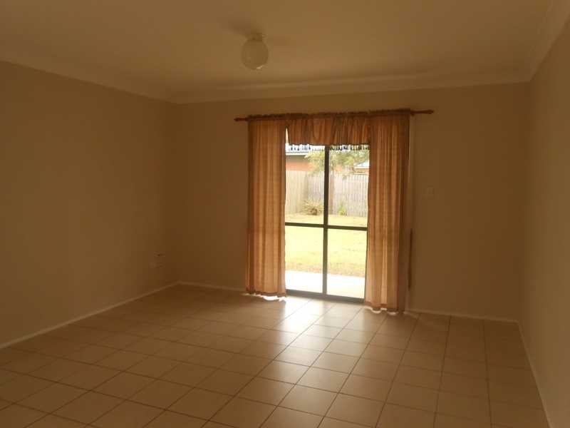 Unit 1/37 Somerfield Drive, Redbank Plains QLD 4301