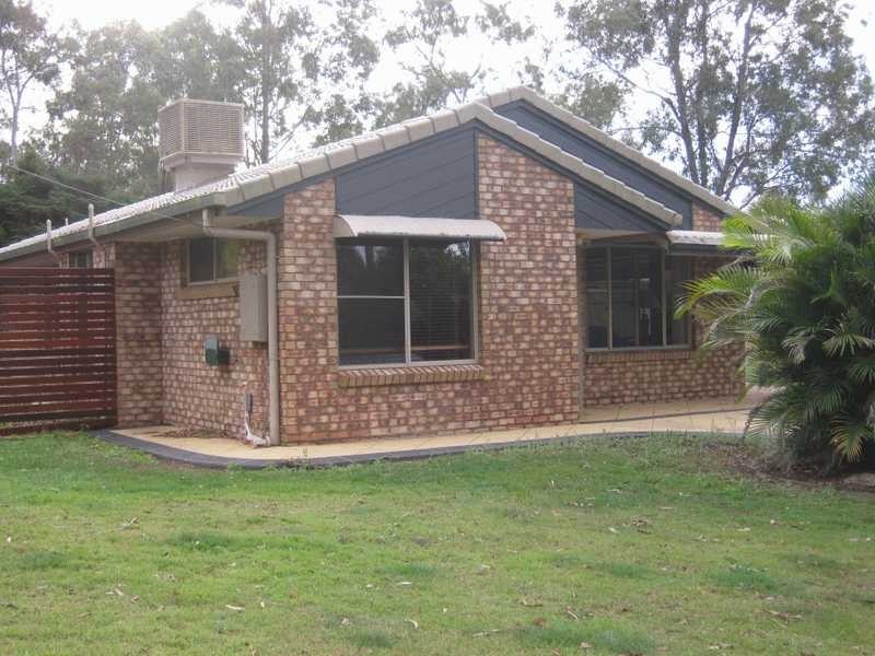 8 Cronin Court, Chuwar QLD 4306