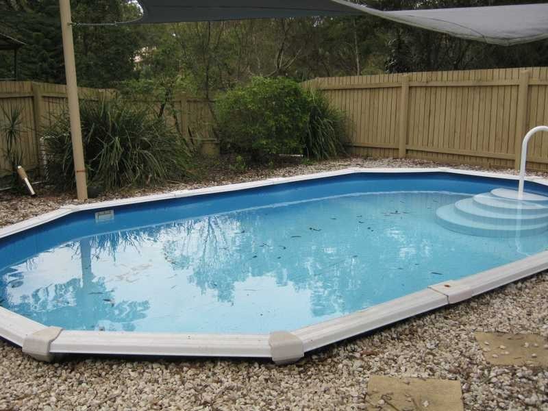 8 Cronin Court, Chuwar QLD 4306