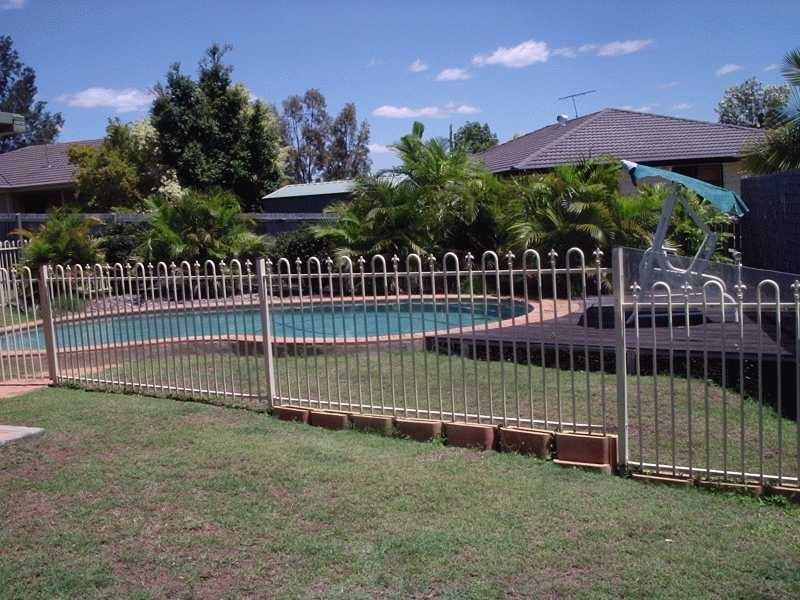 7 Garowie Court, Brassall QLD 4305