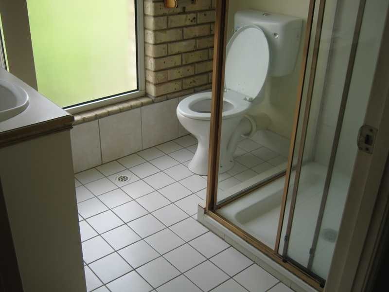 Unit 9/16 Lindsay Street, Bundamba QLD 4304