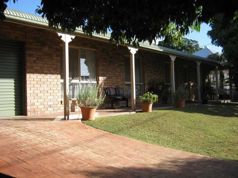33a Railway Street, Booval QLD 4304