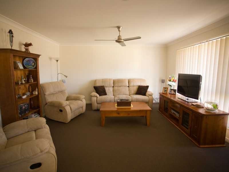 56 Vineyard Street, One Mile QLD 4305