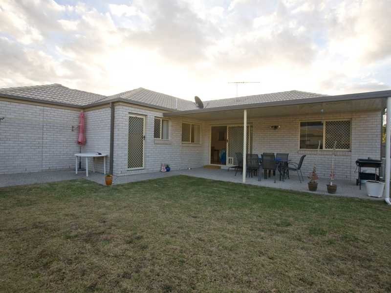 56 Vineyard Street, One Mile QLD 4305