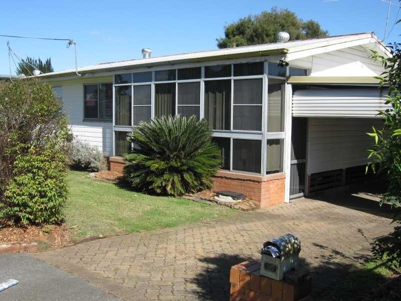 137 Raceview Street, Raceview QLD 4305