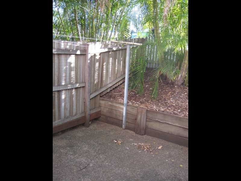 3/1 Ivory Street, Booval QLD 4304