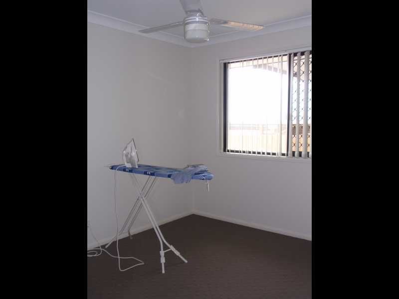 6 Eric Drive, Blackstone QLD 4304