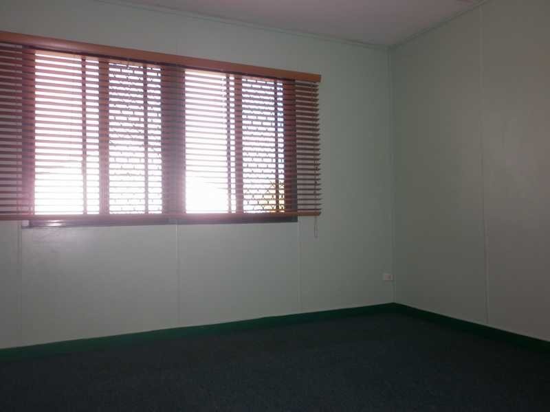 17 Emerald Street, Brassall QLD 4305
