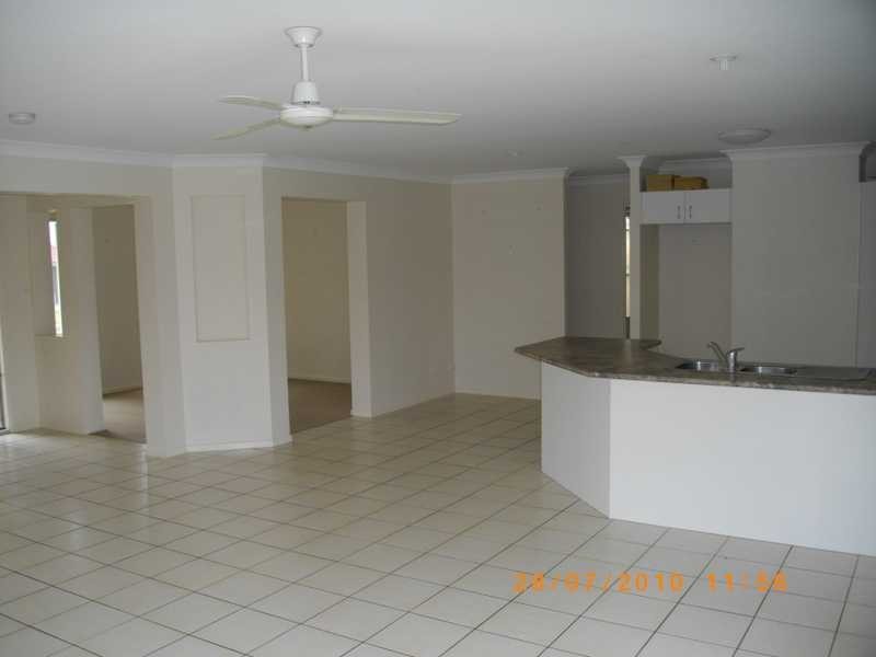 7 Acacia Close, Raceview QLD 4305