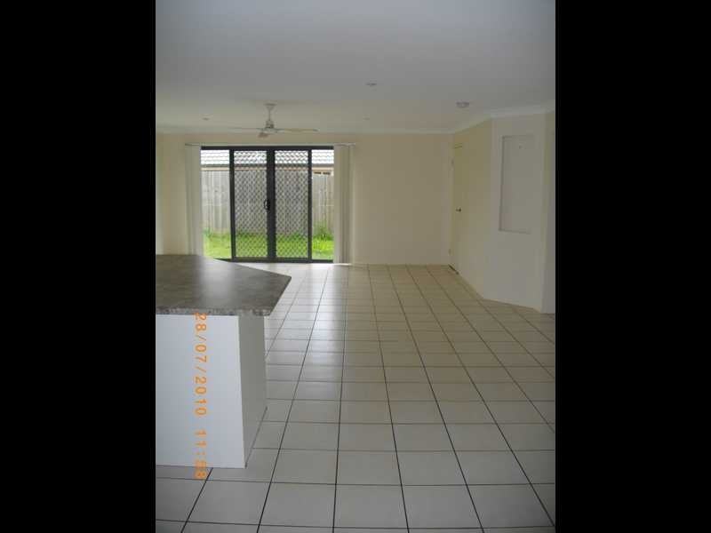 7 Acacia Close, Raceview QLD 4305
