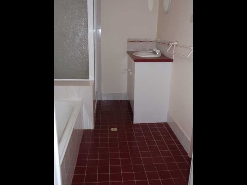 97 North Station Road, North Booval QLD 4304