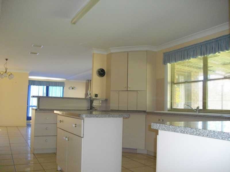 36-44 Cummins Road, Thagoona QLD 4306