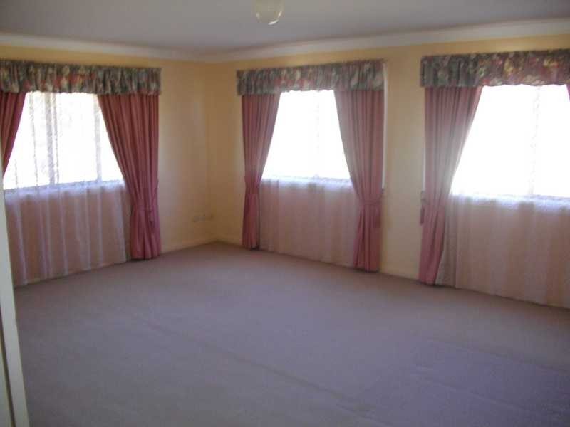 36-44 Cummins Road, Thagoona QLD 4306