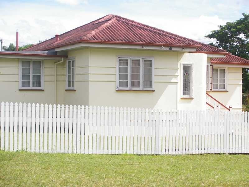 5 Prospect Street, Silkstone QLD 4304