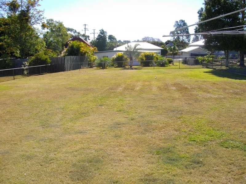 47 Dwyer Street, Silkstone QLD 4304